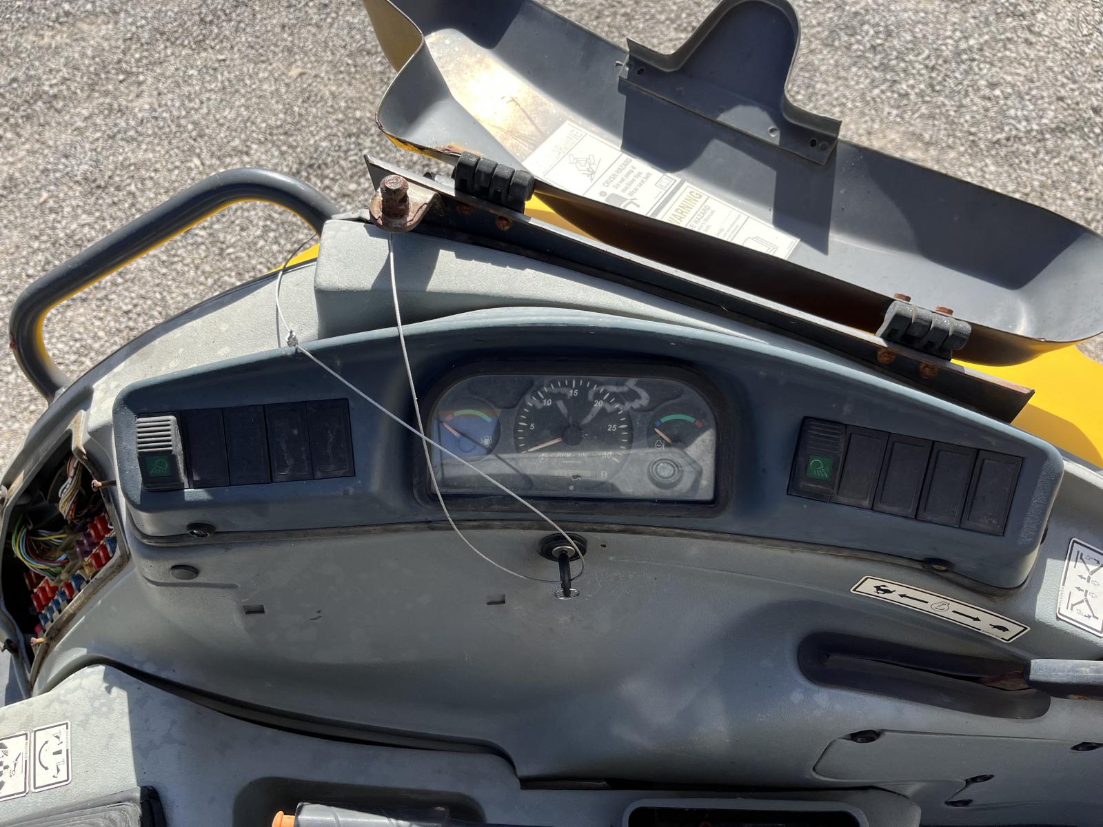 ./imagenes/INVOICE/2019/16356/RETROEXCAVADORA NEW HOLLAND LB75B (32).JPG